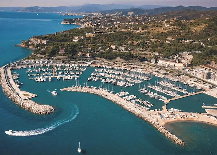 Endless Sea Varazze